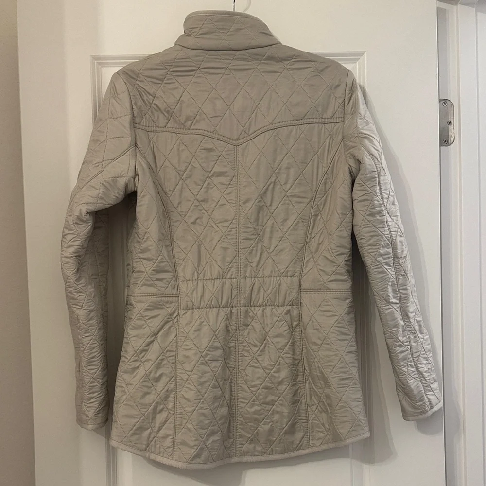 Barbour Quilted Utility Jacket in Beige - Picture 3 of 5